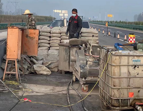 鹤庆高速公路高压注浆